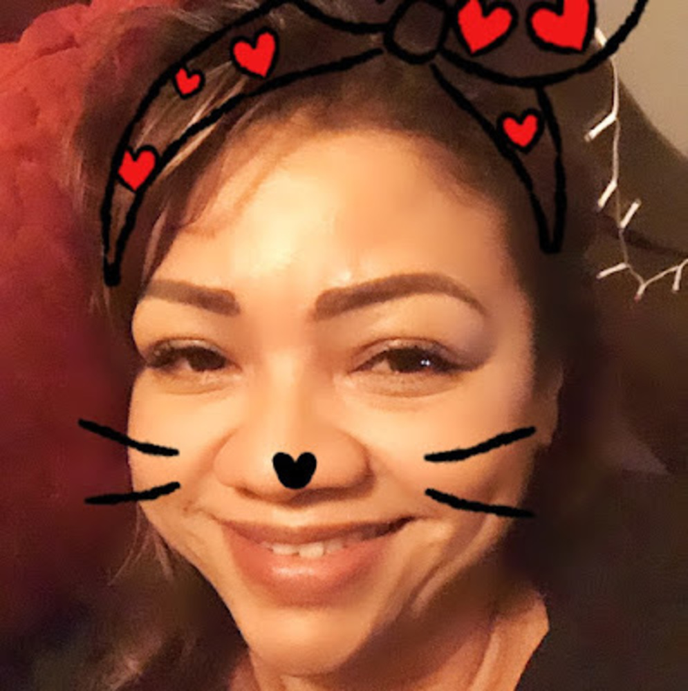 Meet your Posher, Rocio